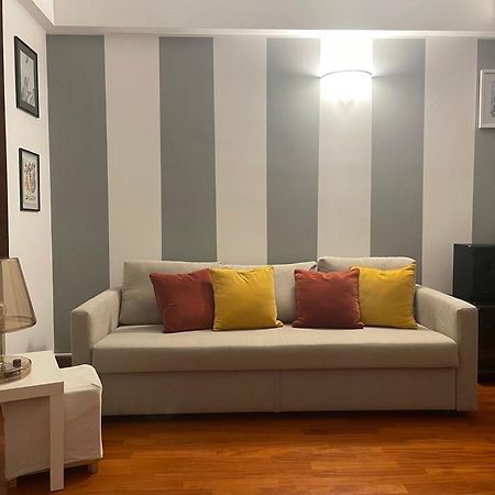 Апартаменты La Casa Di Ringhiera In Sarpi-Sempione-Moscova Милан Экстерьер фото